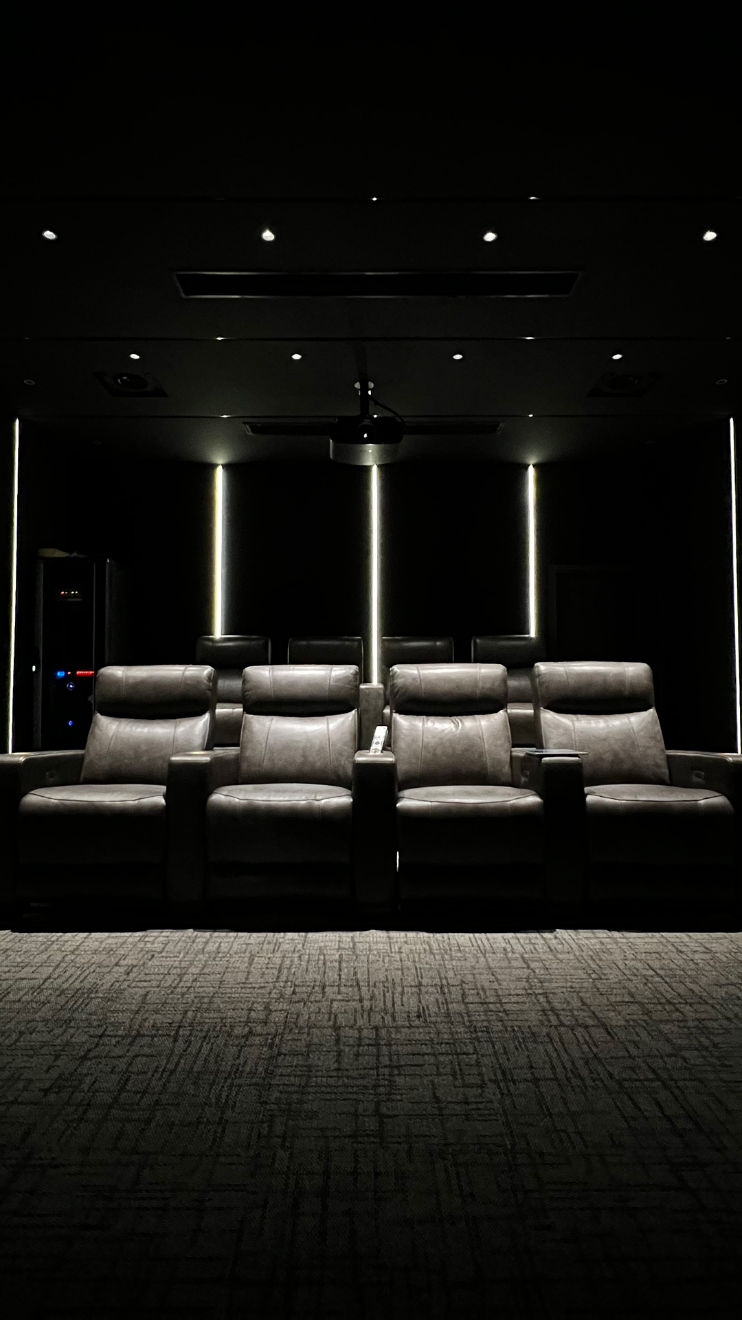 Home theater | audio visual room-mobile